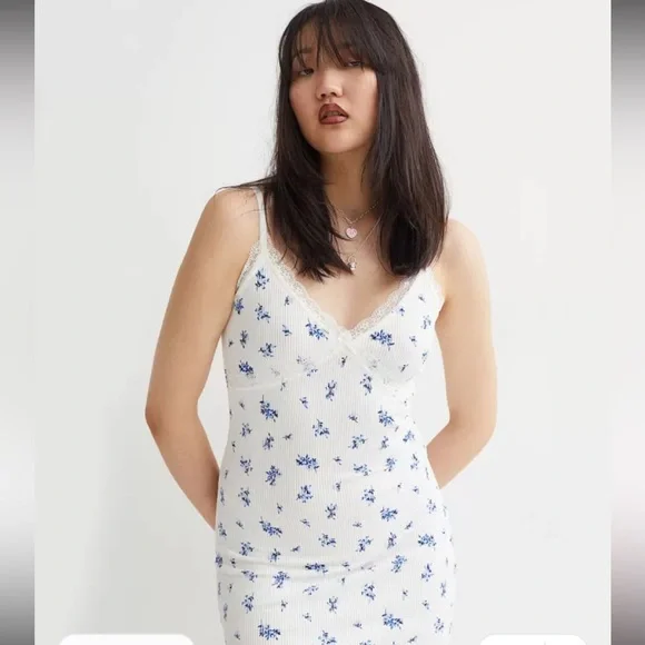 NWOT H&M Ribbed Dress - Picture 5 of 10